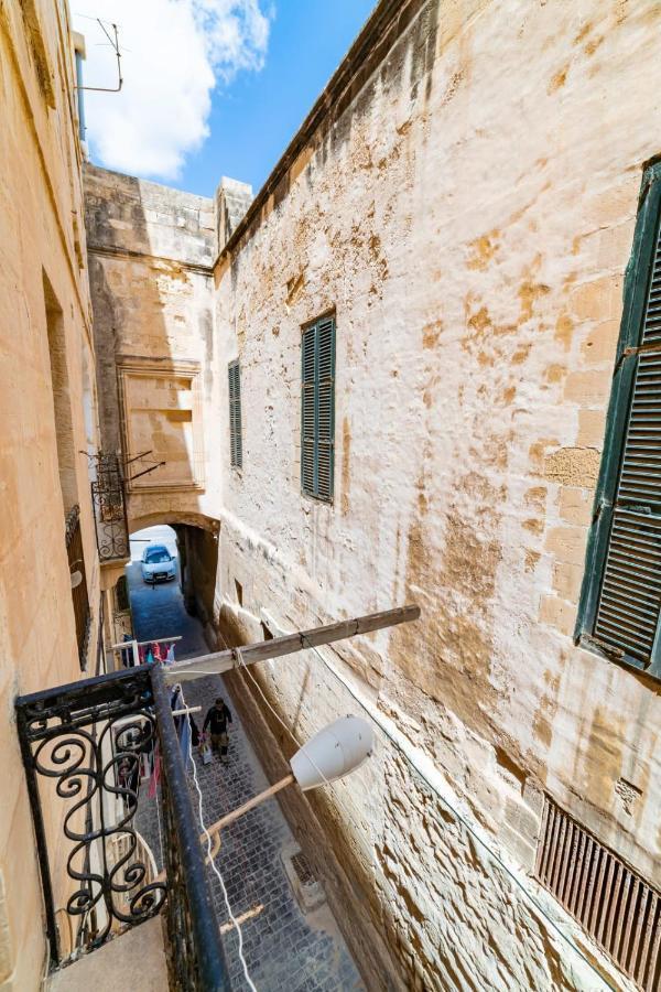 Central Valletta Townhouse-Hosted By Sweetstay Екстериор снимка